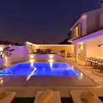 Hills 16 With Pool By Villagrancanaria Villa *