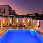Villa Hills 16 With Pool By Villagrancanaria