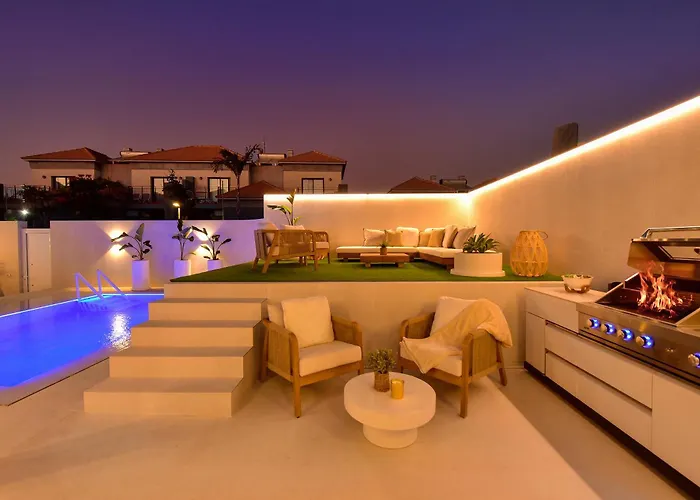 Hills 16 With Pool By Villagrancanaria Villa *